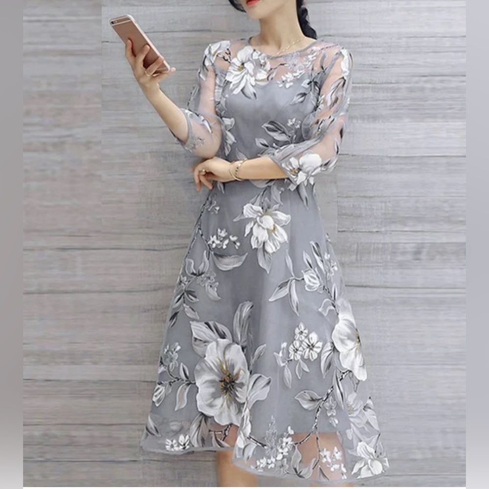 Elegant gray and white organza floral party dress